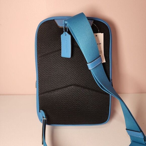 NWT Coach CP023 Track Pack Bright Blue - Picture 3 of 7